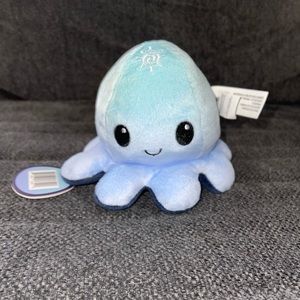 Mood changing octopus